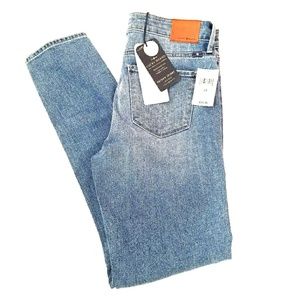 NWT  Lucky jeans Hayden slim